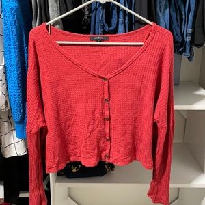 Selling this beautiful top, it’s like new!